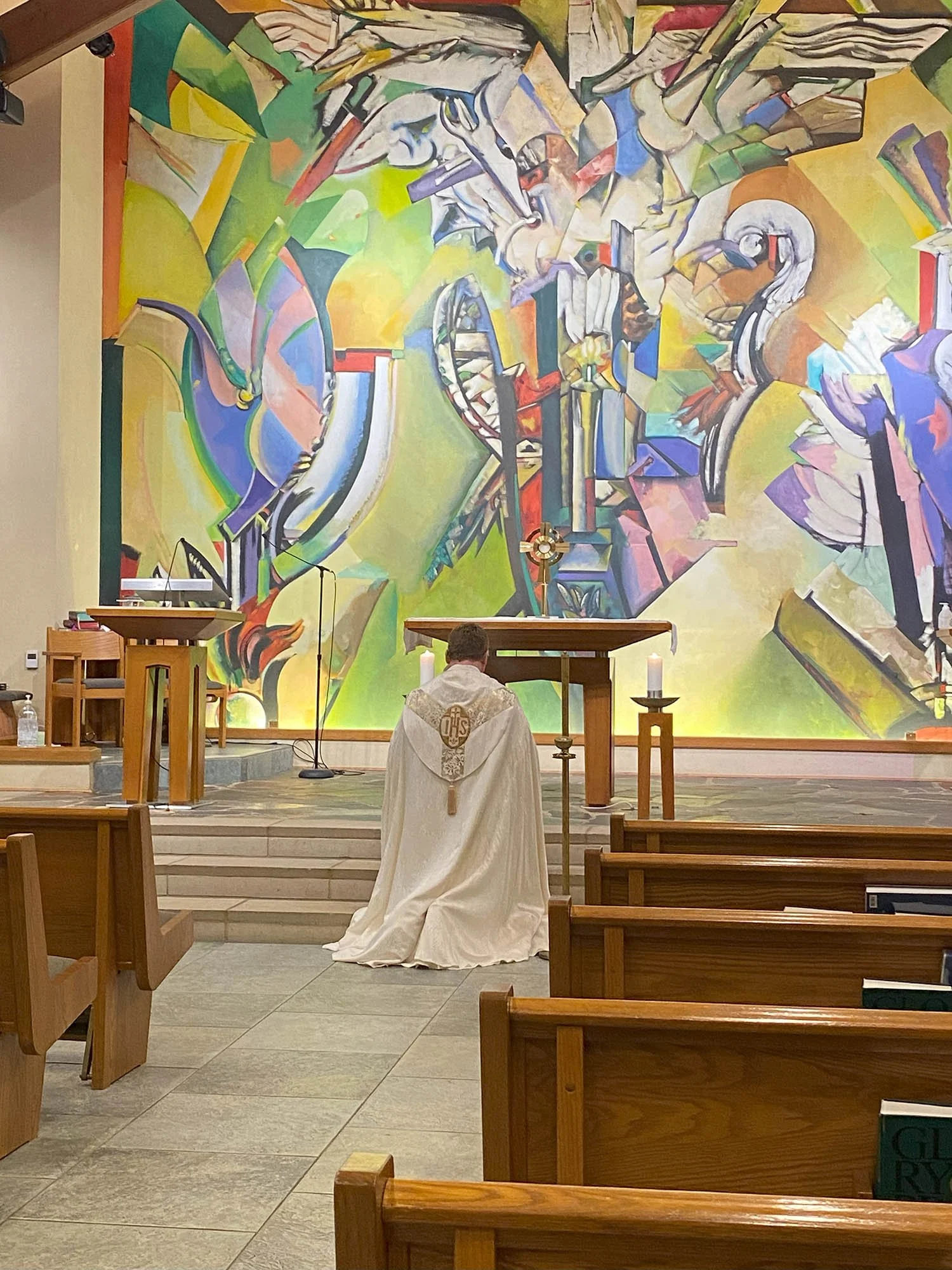 Adoration-chapel-2024_06.jpg