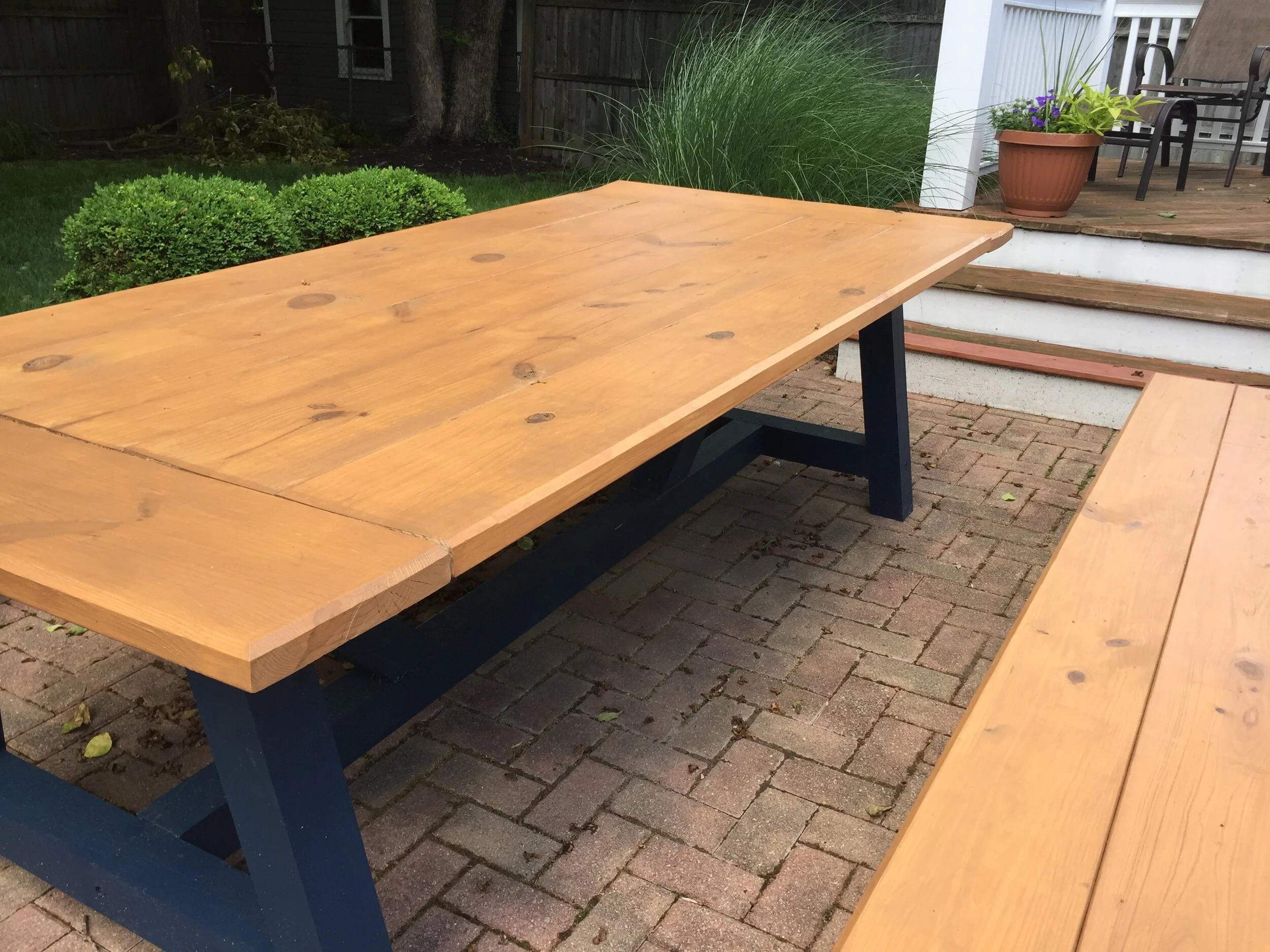 Outdoor Table 2.jpg