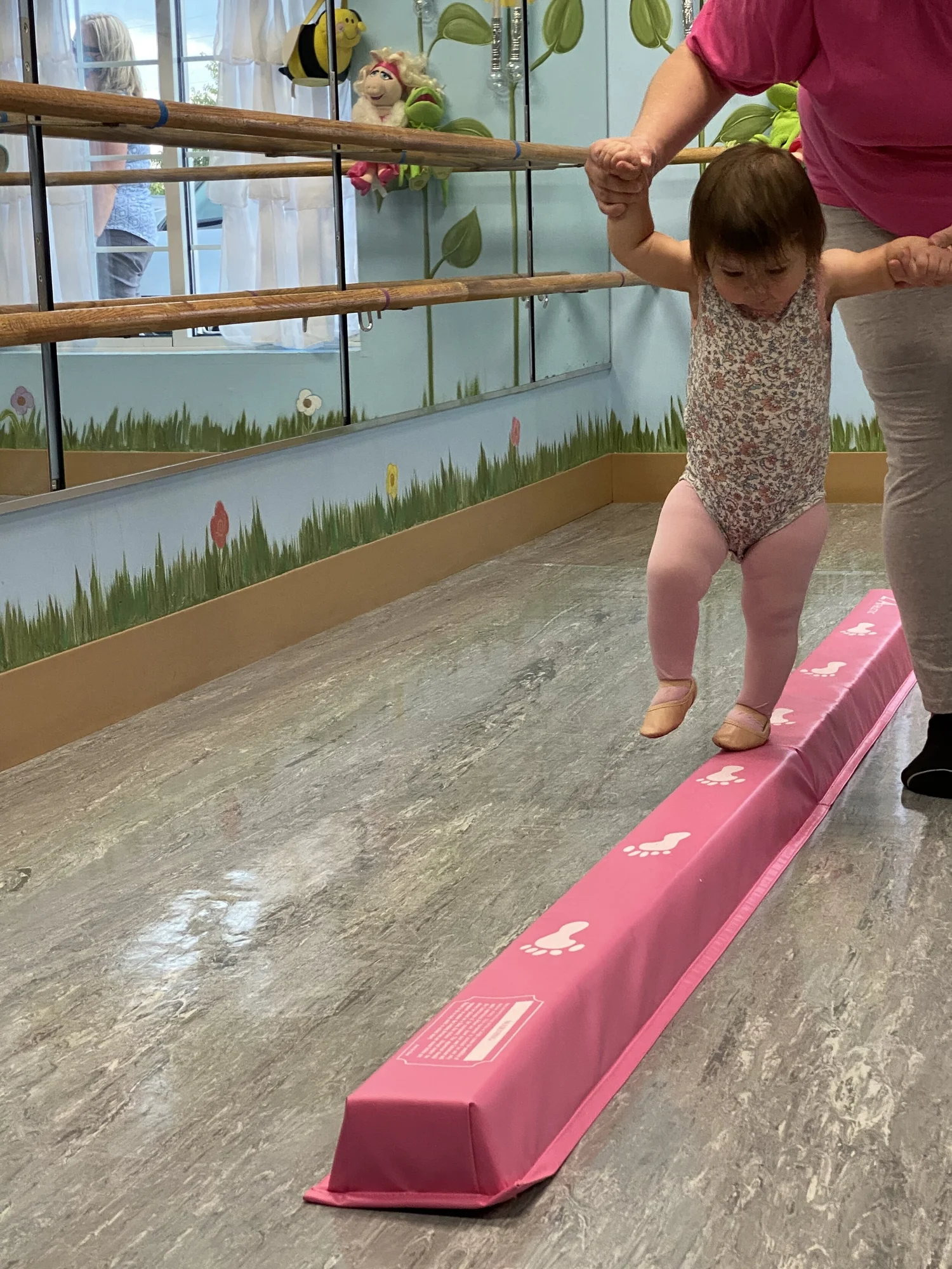 Baby and Me Available Classes — Tippy Toes School of Dance