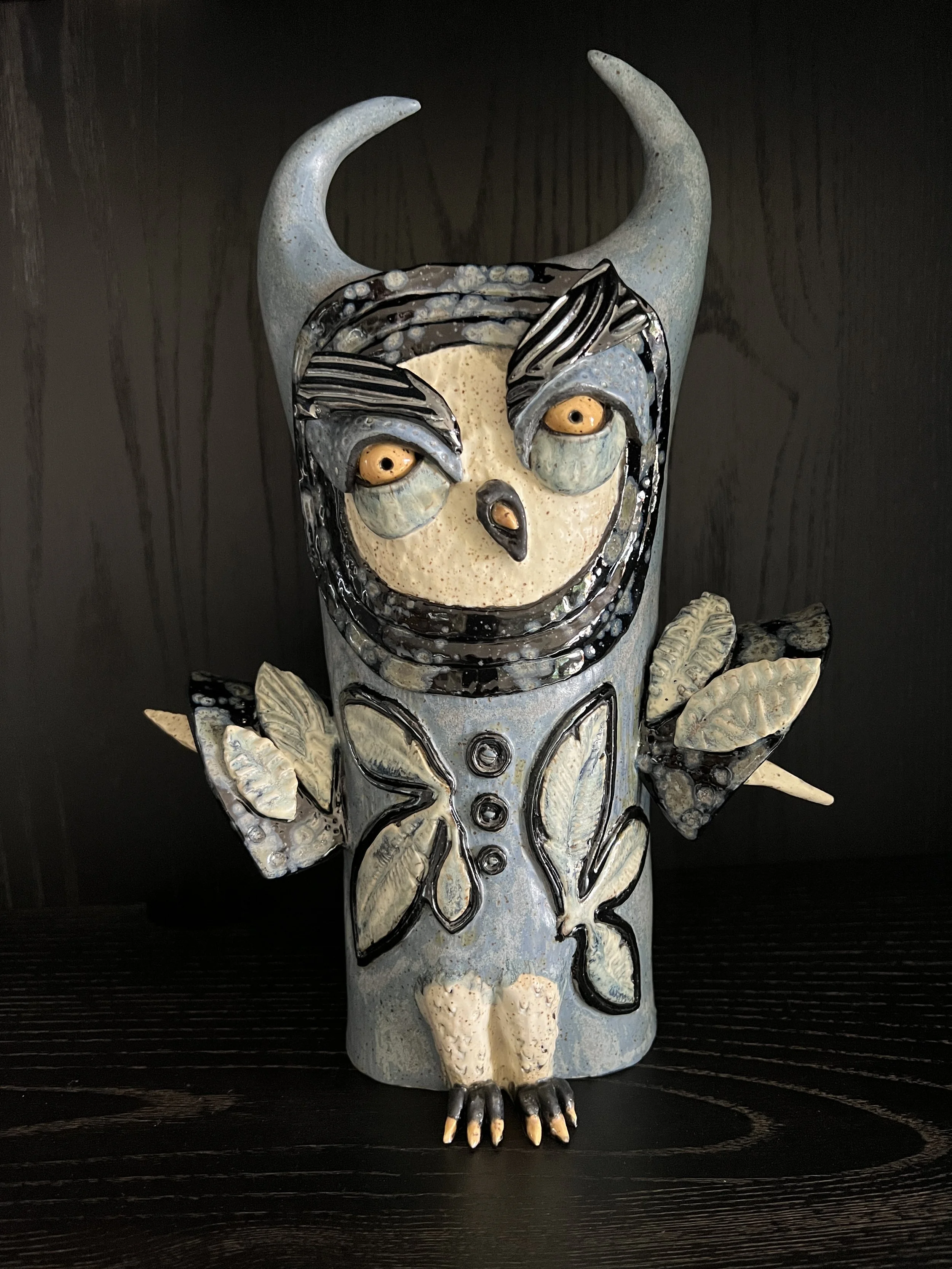 MURIEL, Speckled BMix, 12" tall, $475.00