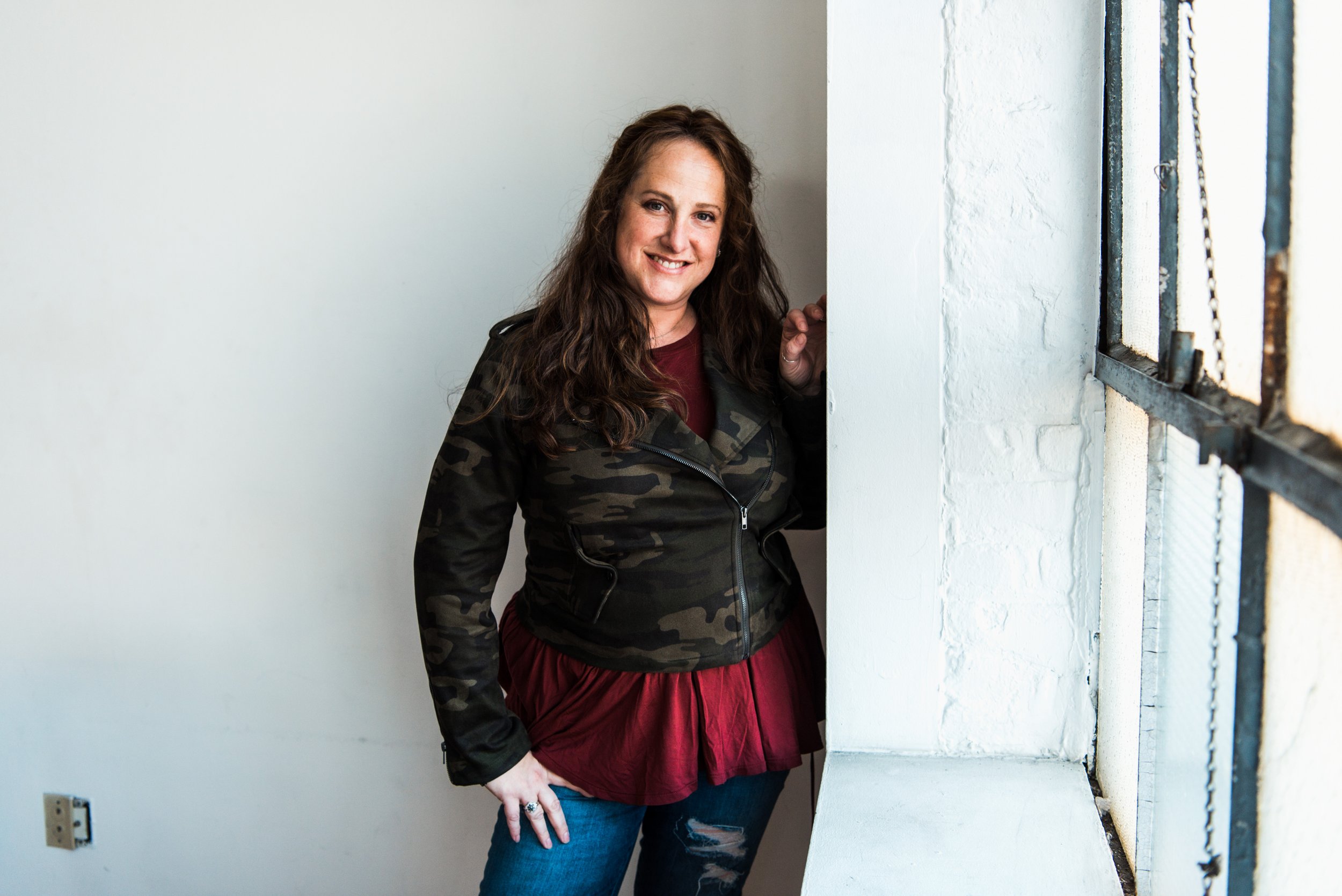 Community Leader Feature | Lia Jay | The Elena S Blair Education Facebook Group