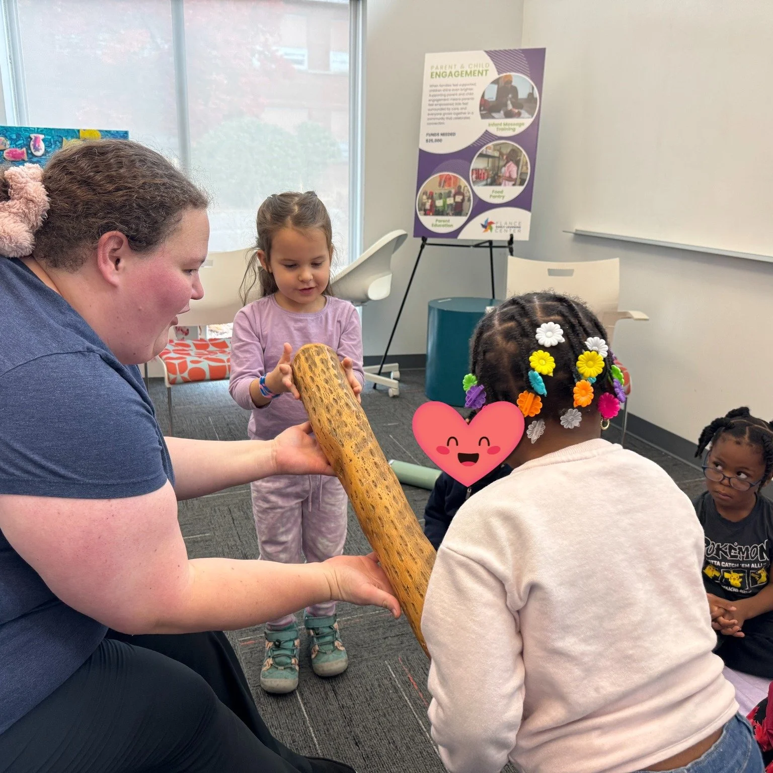 Do you know what a rain stick sounds like? Thanks to Midwest Music Therapy Services our kiddos do. 😃🎶