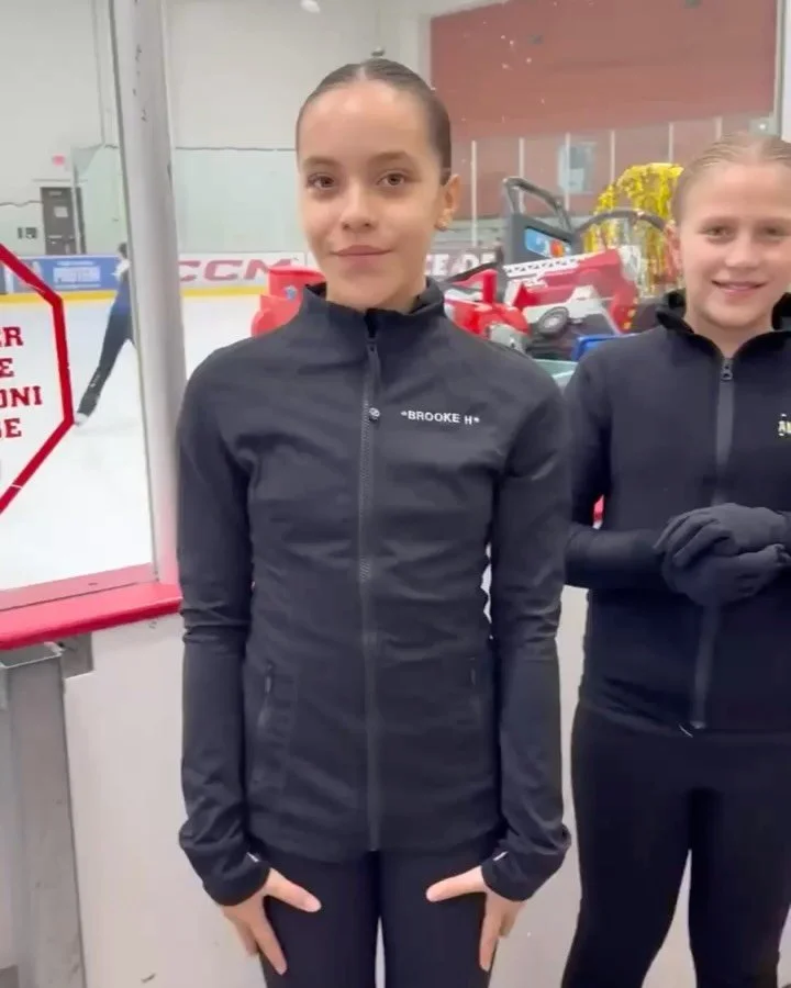 Our skaters had a lot of fun at the Ice Den Chandler last weekend, trying synchronized skating and watching Team Melody&rsquo;s exhibition performance.

⛸️ Have you considered being part of the team?

✨ The Ice Denettes Synchronized Skating Team is h