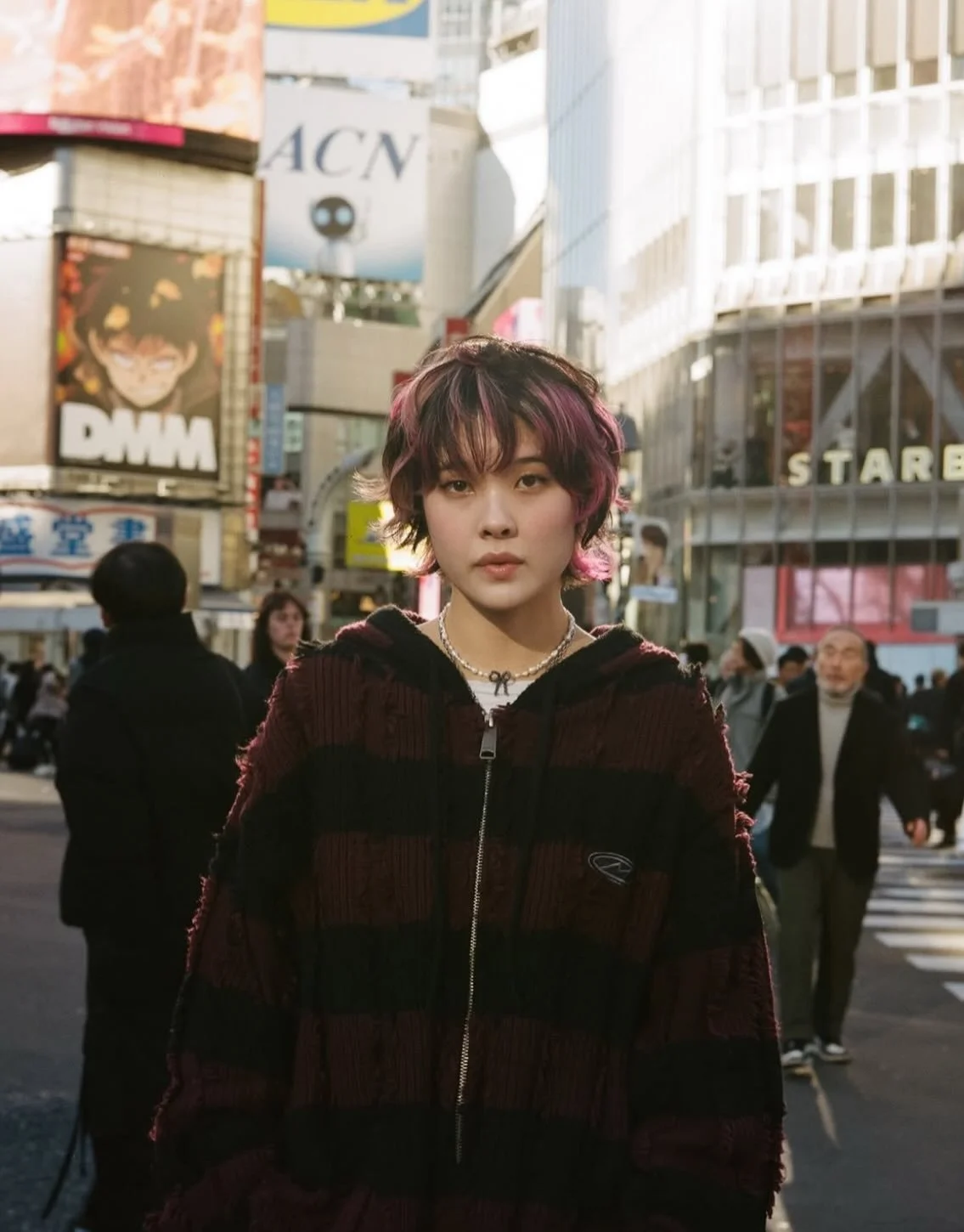 Our Baby Bow 🖤🎀 Available tomorrow, March 9th at 12pm PT on our website! 

The cutest @mei_semones wearing our design 🥹✨ Looking soooo beautiful! We are so excited to share this new design with you all!