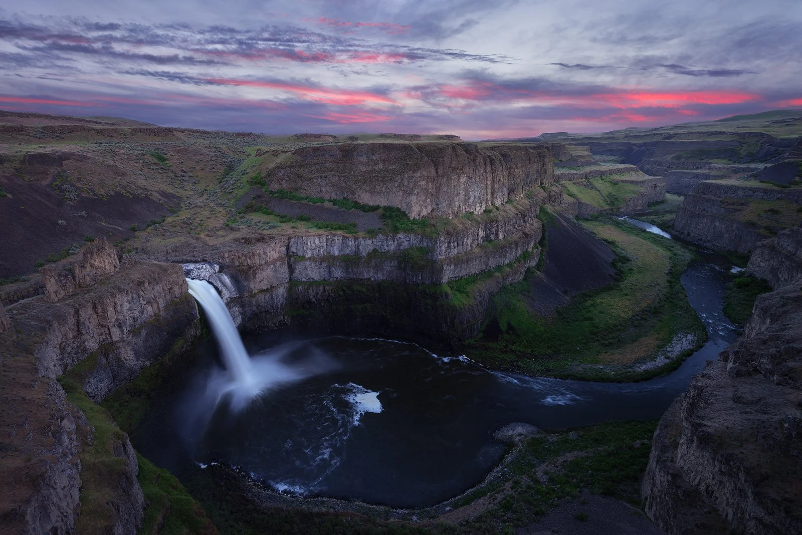 Palouse-Waterfall-Recovered-copy.jpg