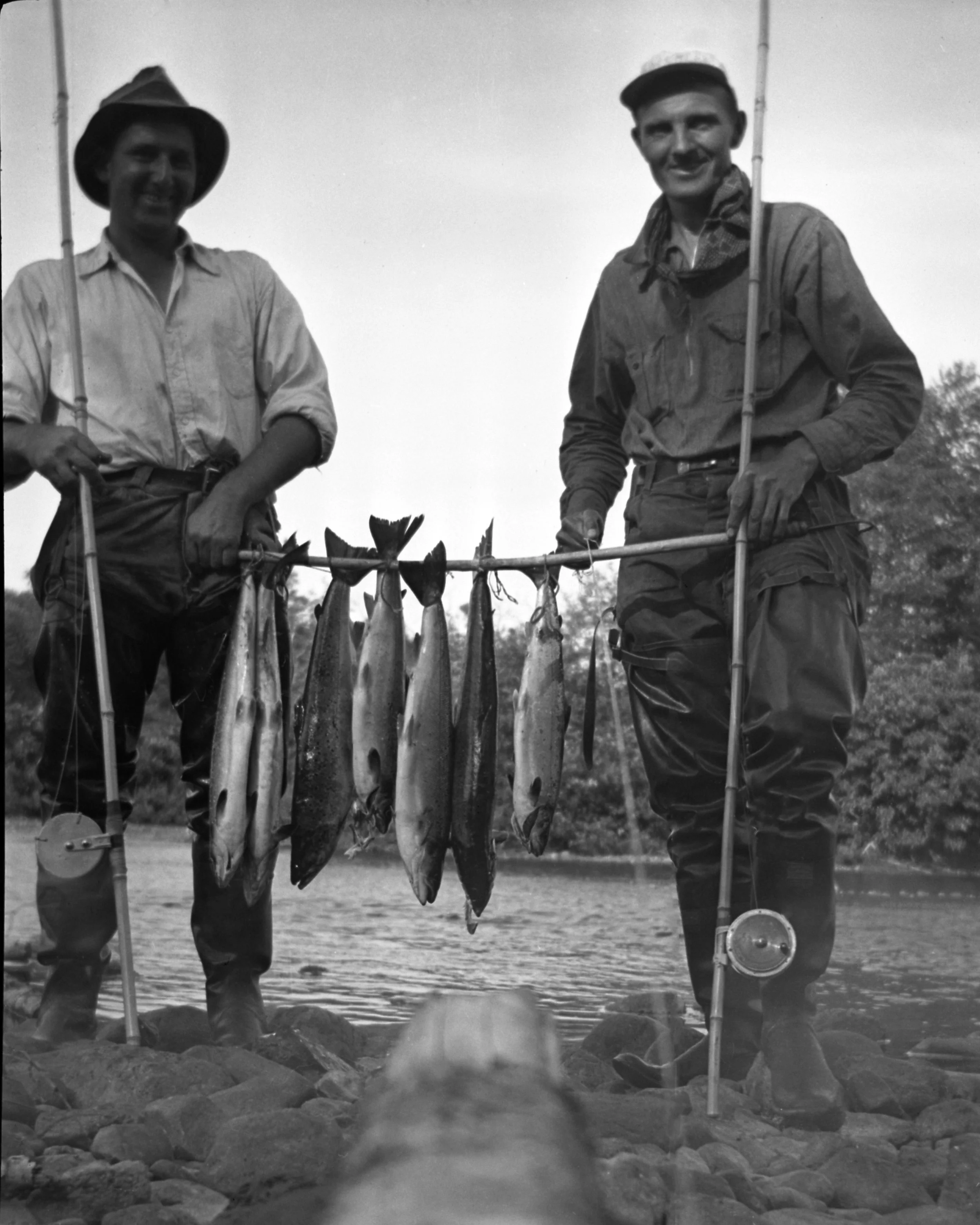 Jim ( right-grandfather) and Stan (left-great uncle) at Coal Brook 1942.jpg