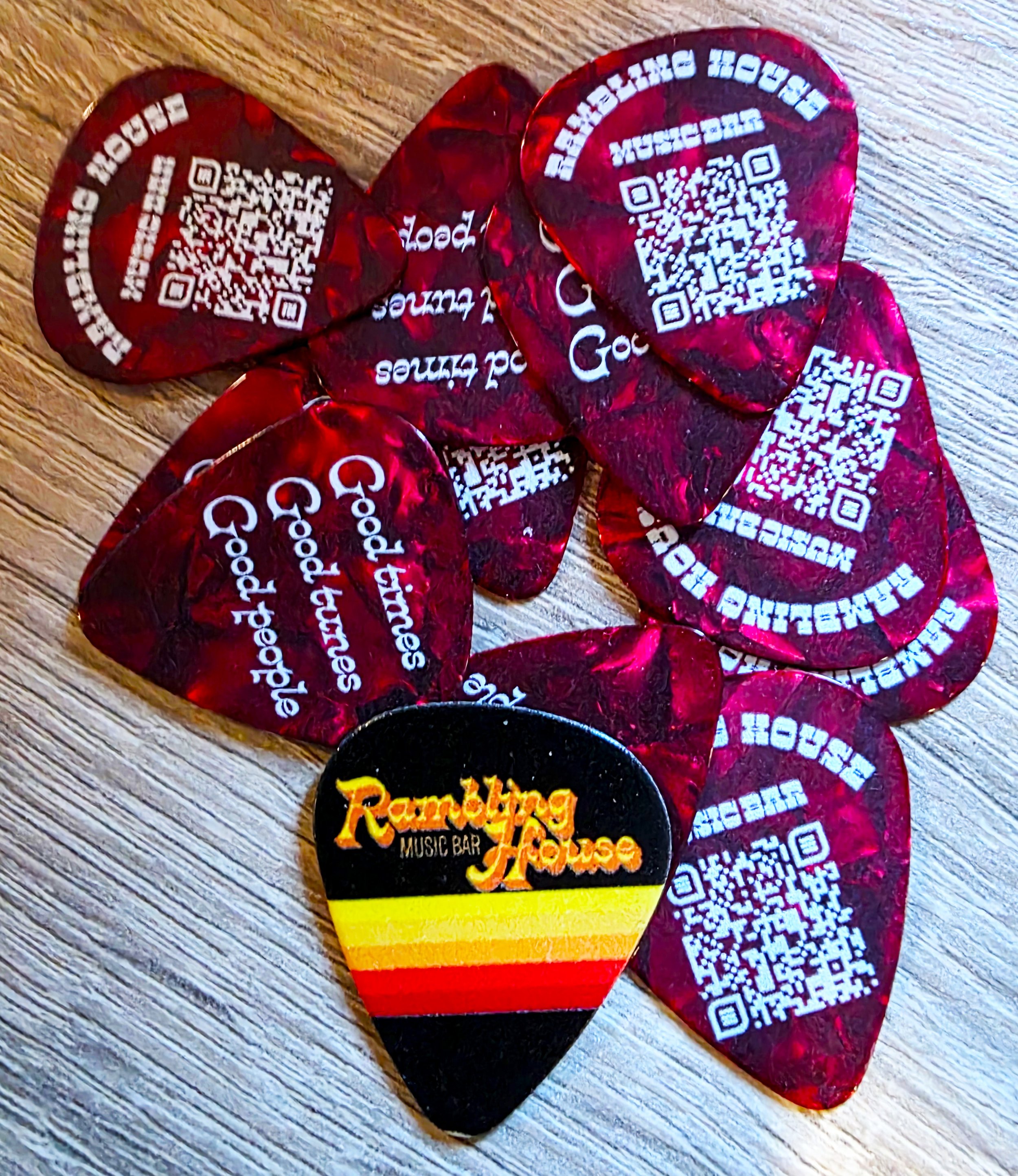 Rambling House Guitar Pick