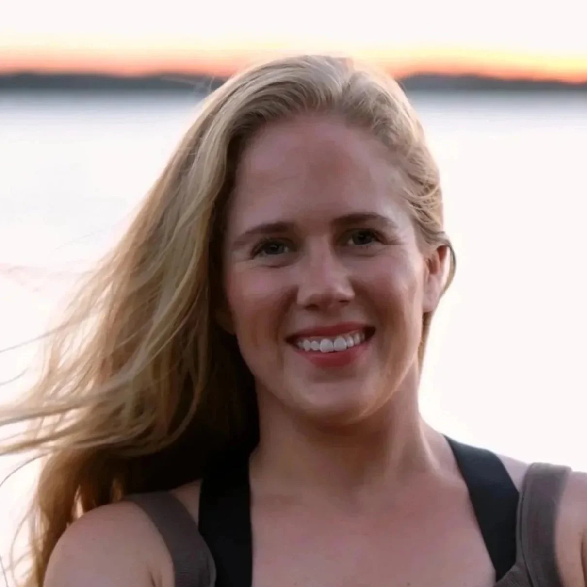 Annie - Waco yoga instructor, sunset yoga, outdoor yoga, yoga events