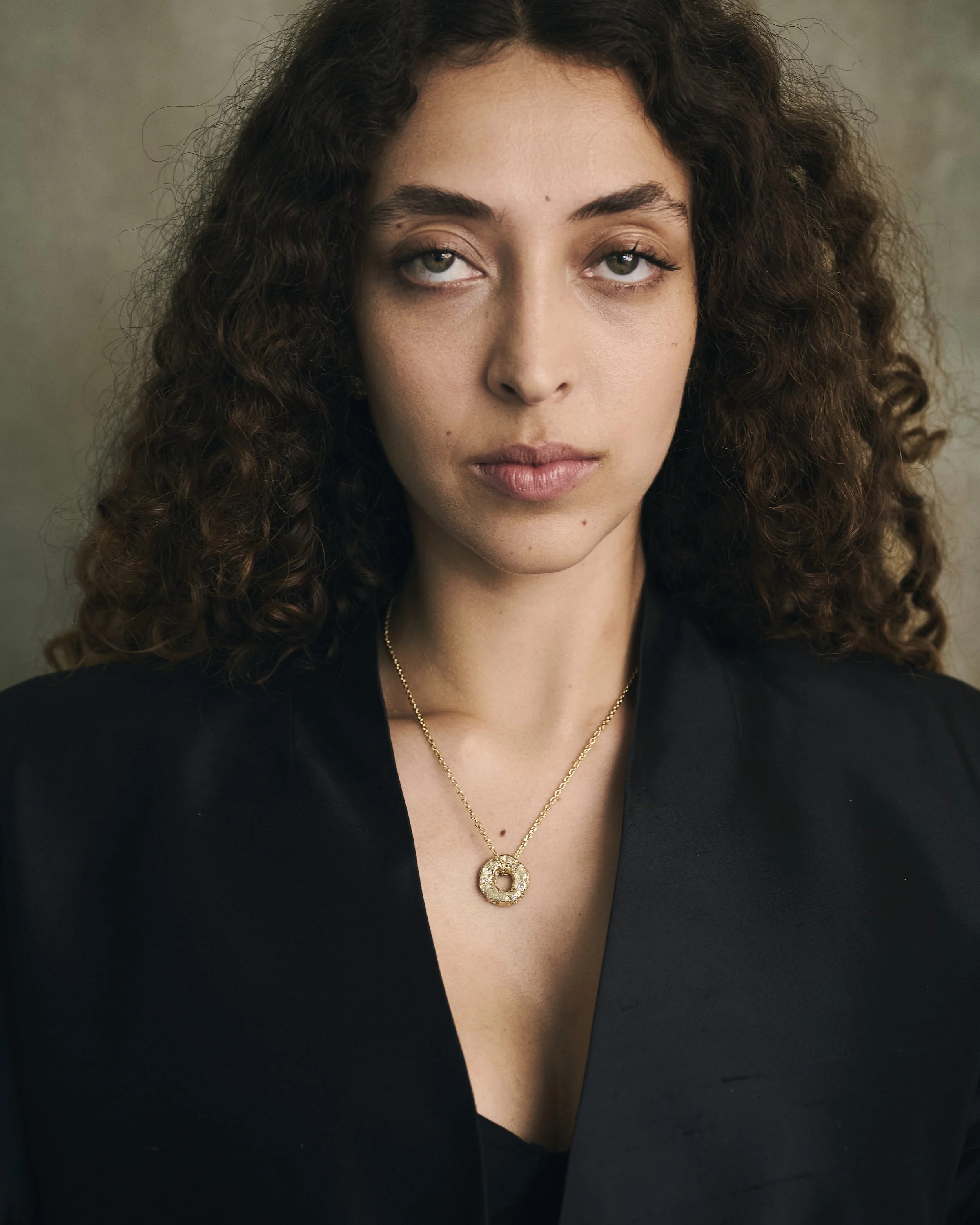 SN-AMULET-NECK-I [MODEL-02].jpg
