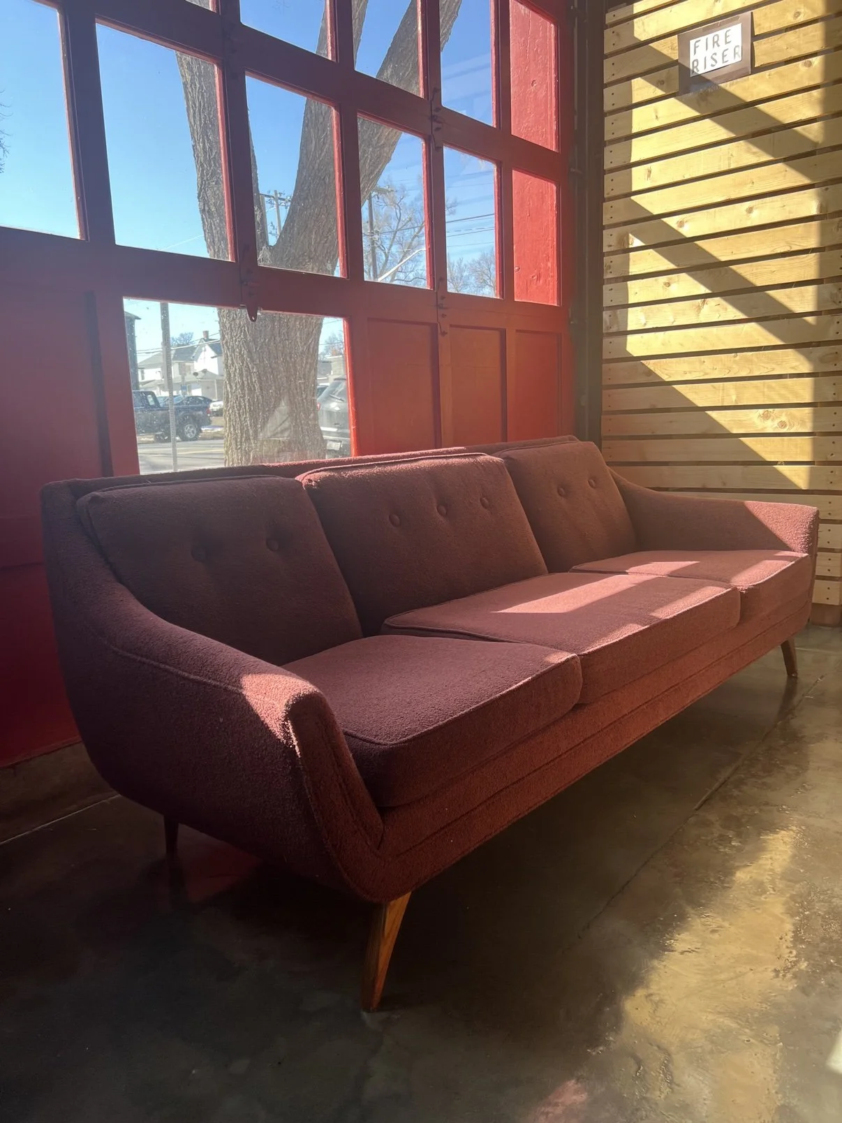 couch-set-05-sofa-angle2.jpg