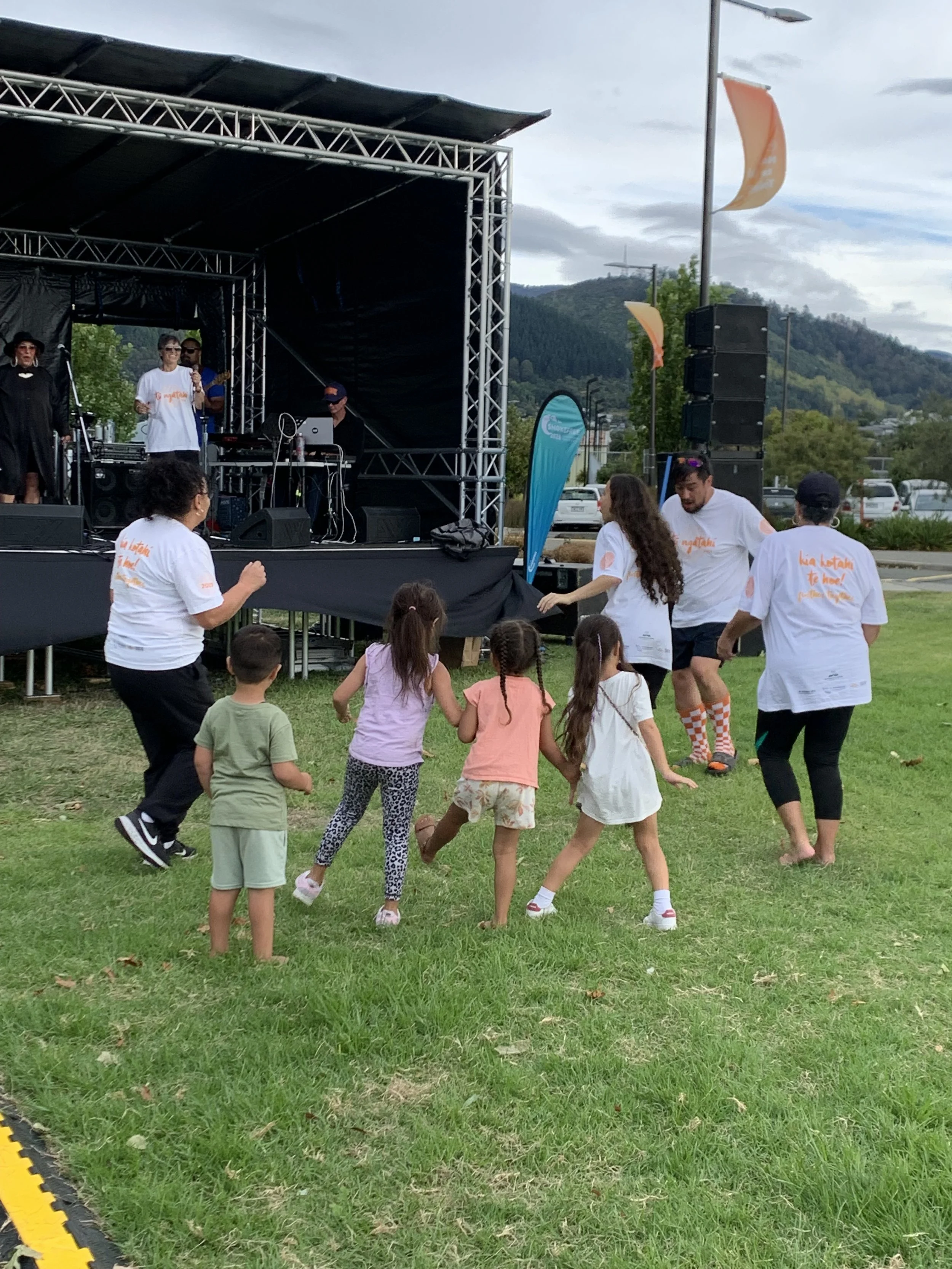 Tū Ngātahi-017.jpg