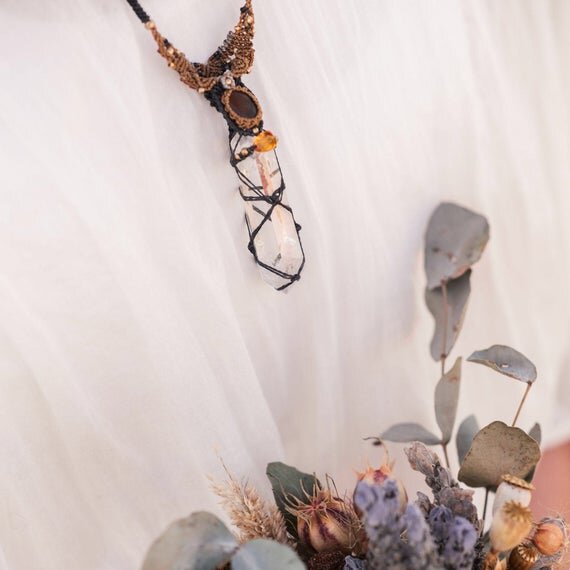 https://i.etsystatic.com/13138094/r/il/76f648/3106672431/il_570xN.3106672431_kt2a.jpg