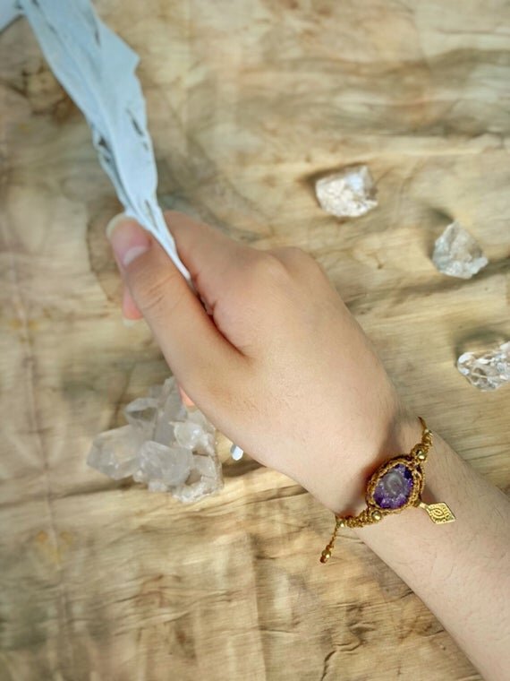https://i.etsystatic.com/13138094/r/il/22056d/3055168428/il_570xN.3055168428_8c0z.jpg