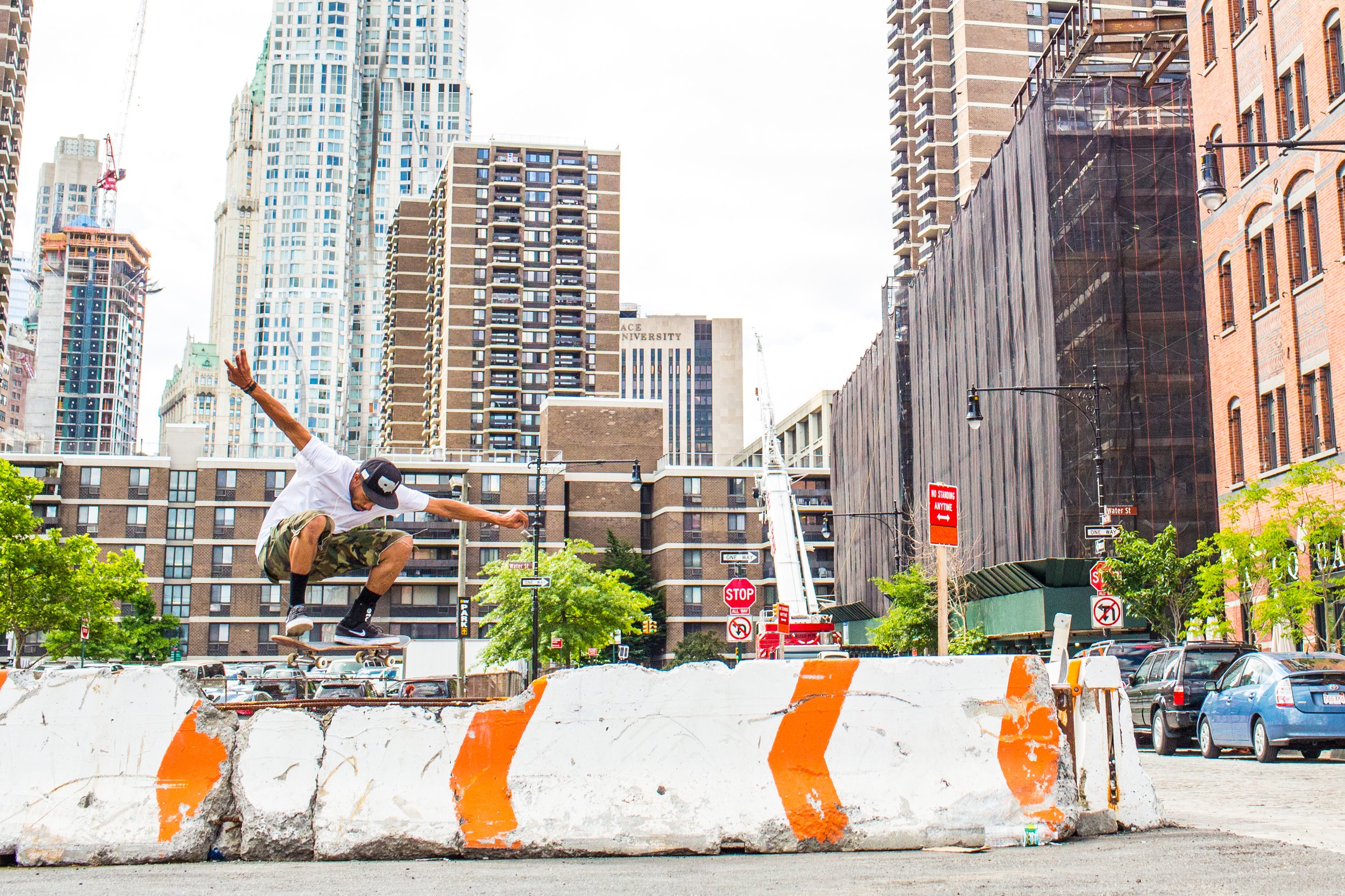  Nate Fantasia skateboarder in NYC 
