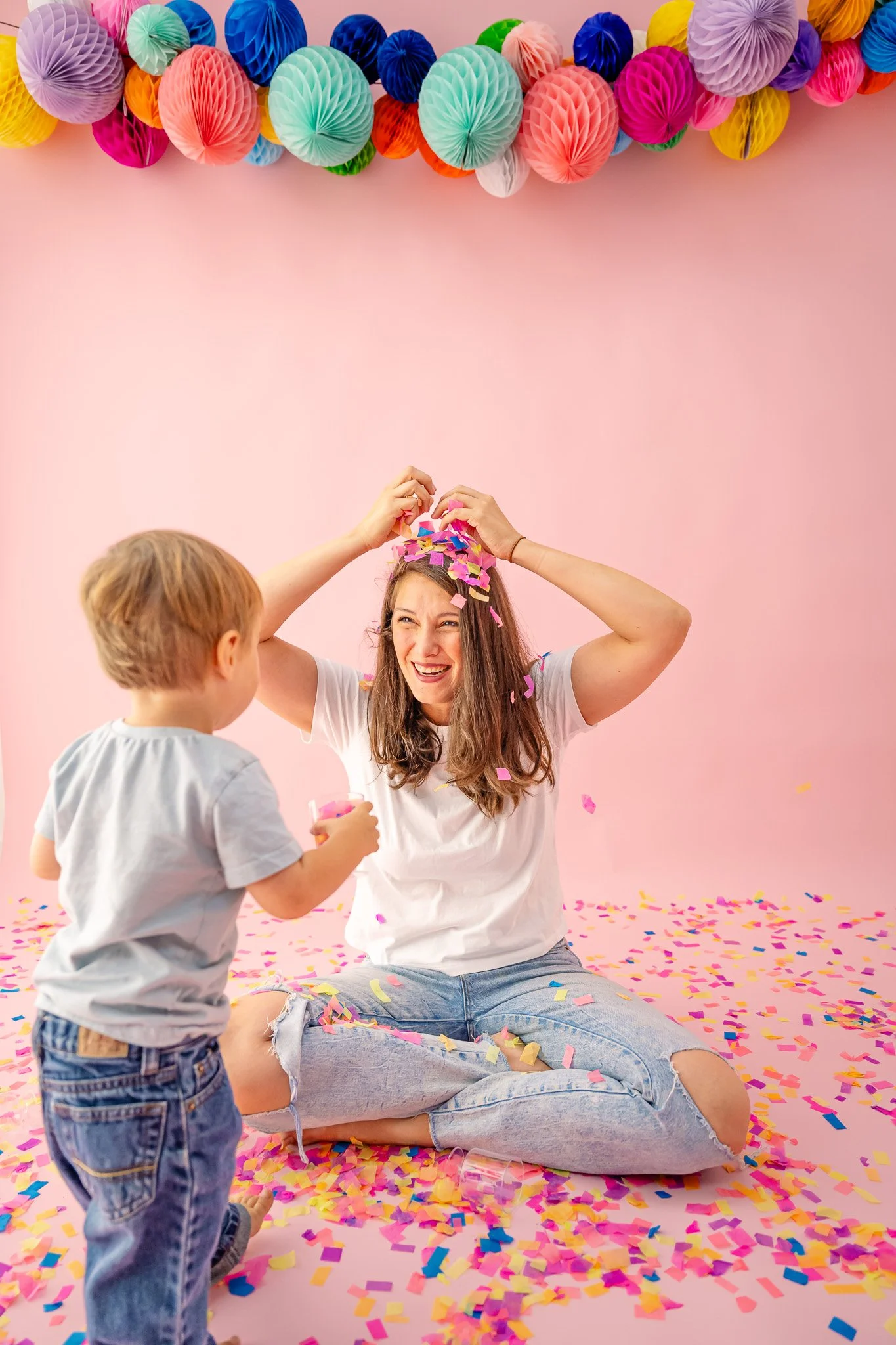 lexy_and_clyde_confetti_session_sm_photopoulos_family_photography_llc_aug_14_2025-4.jpg