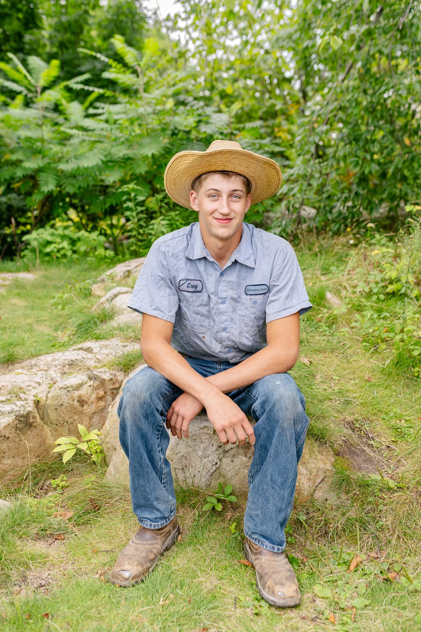 ashton_tisler_senior_session_sm_photopoulos_family_photography_llc_aug_15_2025-3.jpg