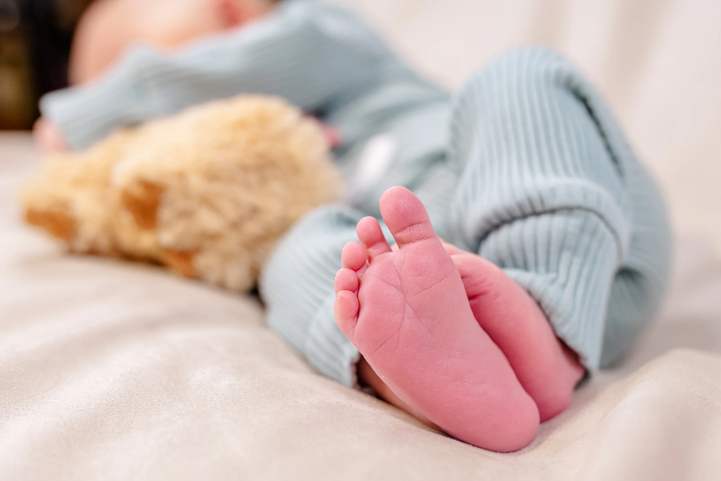 walter_ponto_newborn_session_sneak_peek_photopoulos_family_photography_aug_29_2025-2.jpg