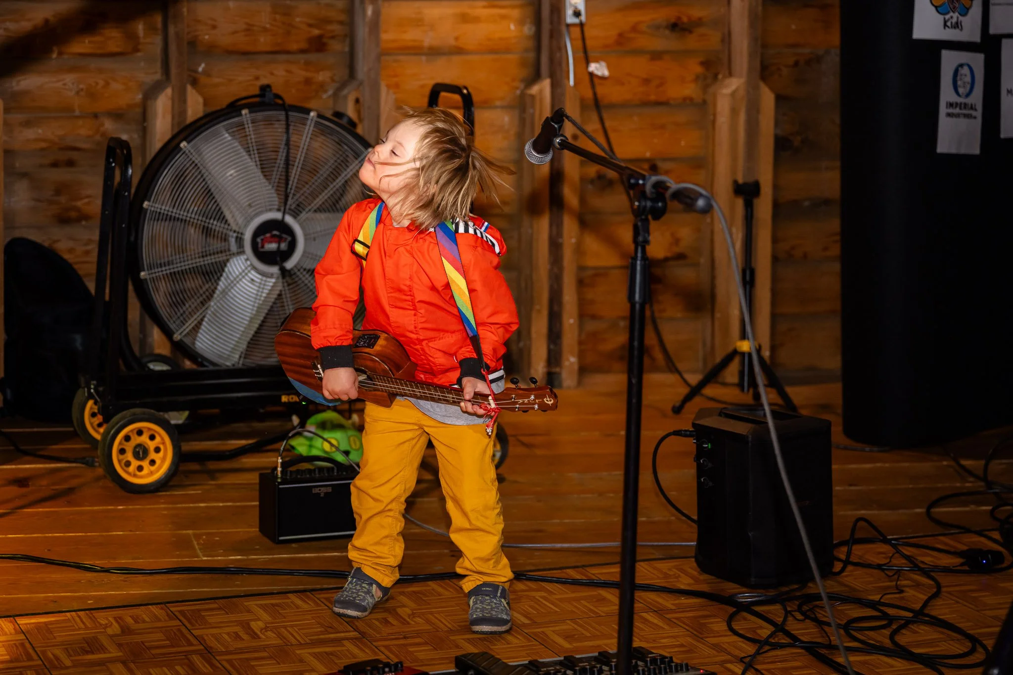 gigi's_playhouse_wausau_wi_harvest_picnic_photopoulos_family_photography_sept_11_2025-44.jpg