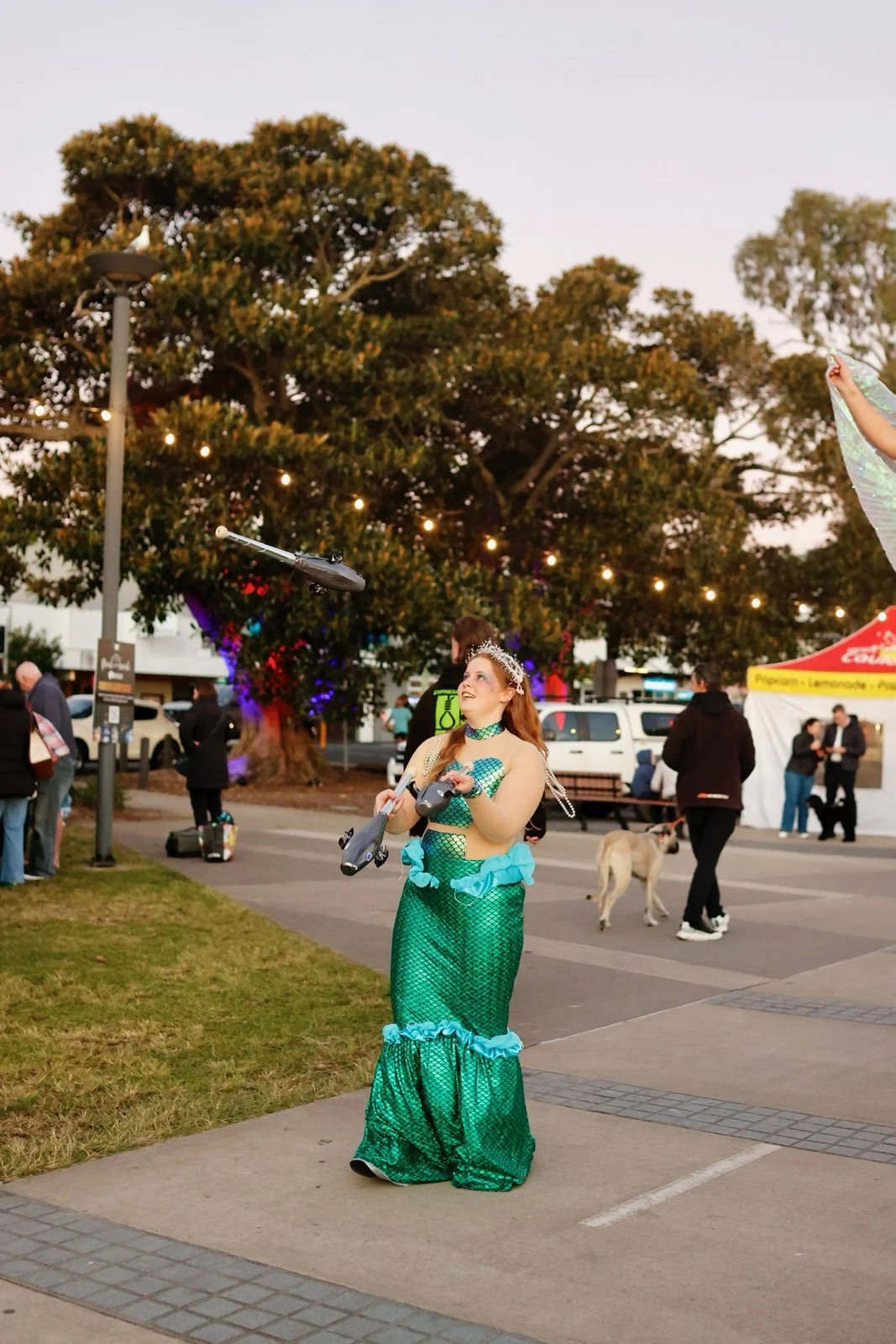 Roaming Juggler and character work Lake Macquarie, Newcastle, Hunter Valley