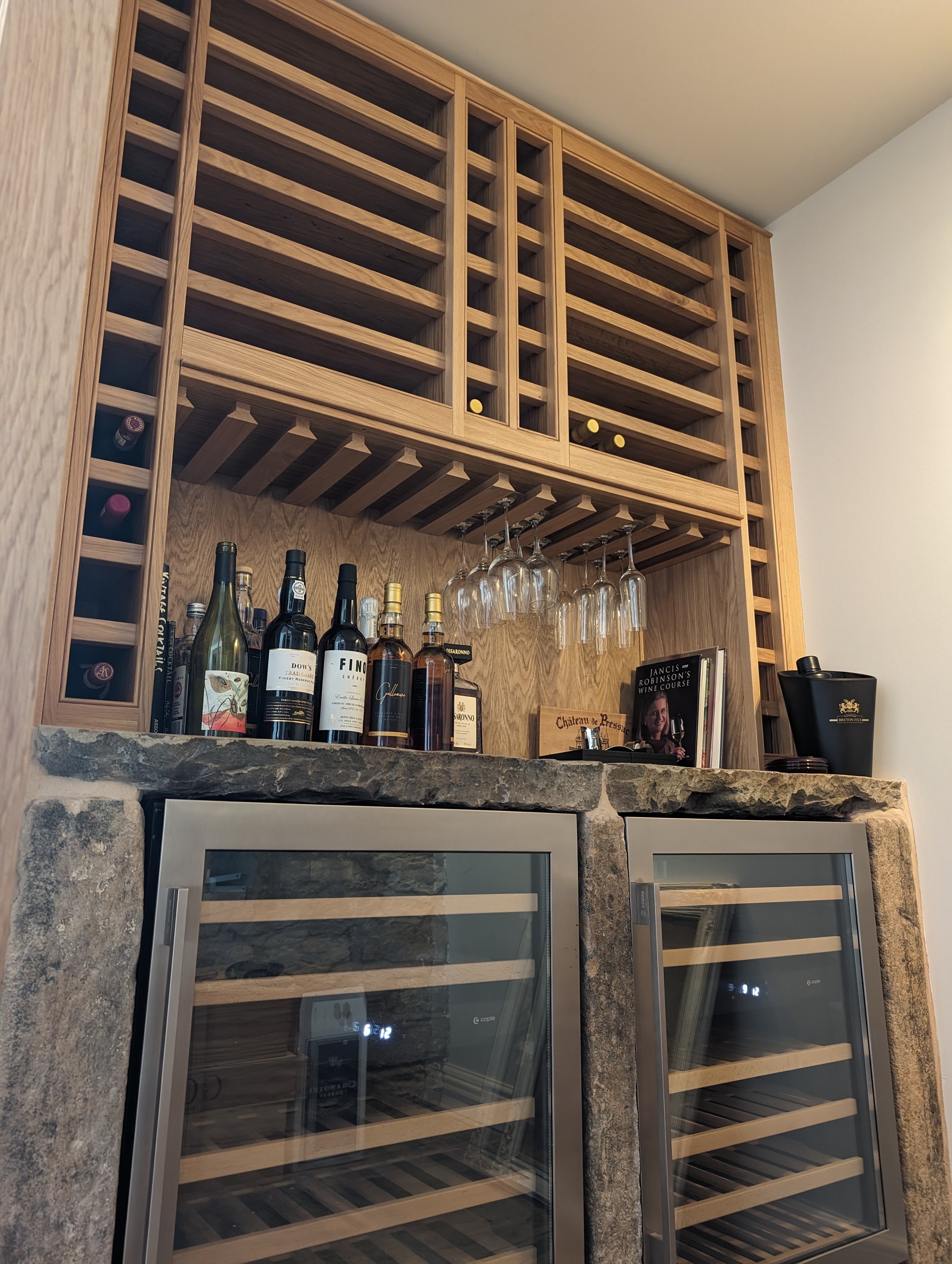 Bar 22
