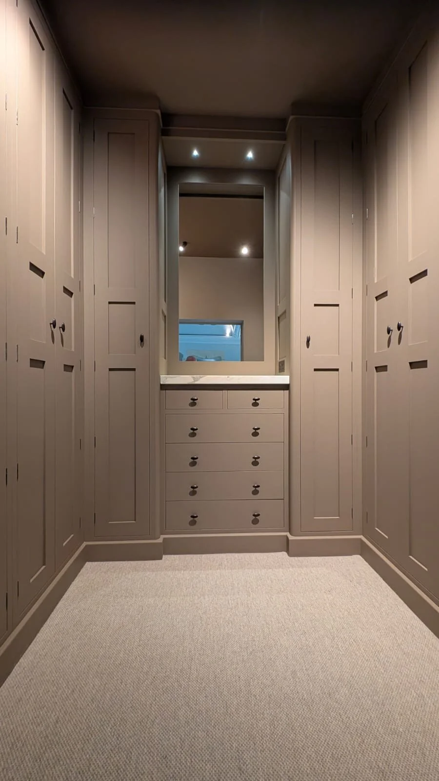 Teds Dressing Room (2).jpg