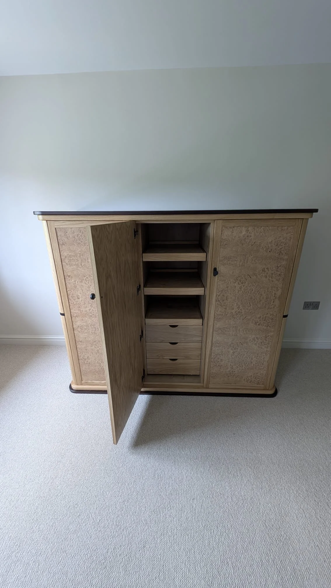 Unit 1 - Burr Oak Veneer Unit With Wenge Inlays