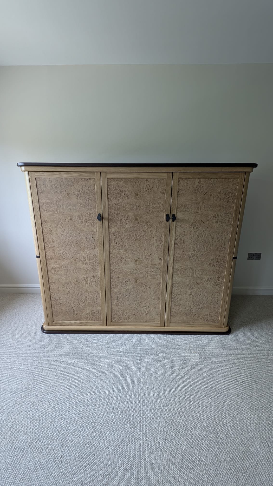 Unit 1 - Burr Oak Veneer Unit With Wenge Inlays