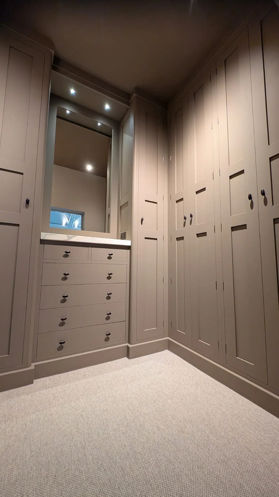 Teds Dressing Room (12).jpg