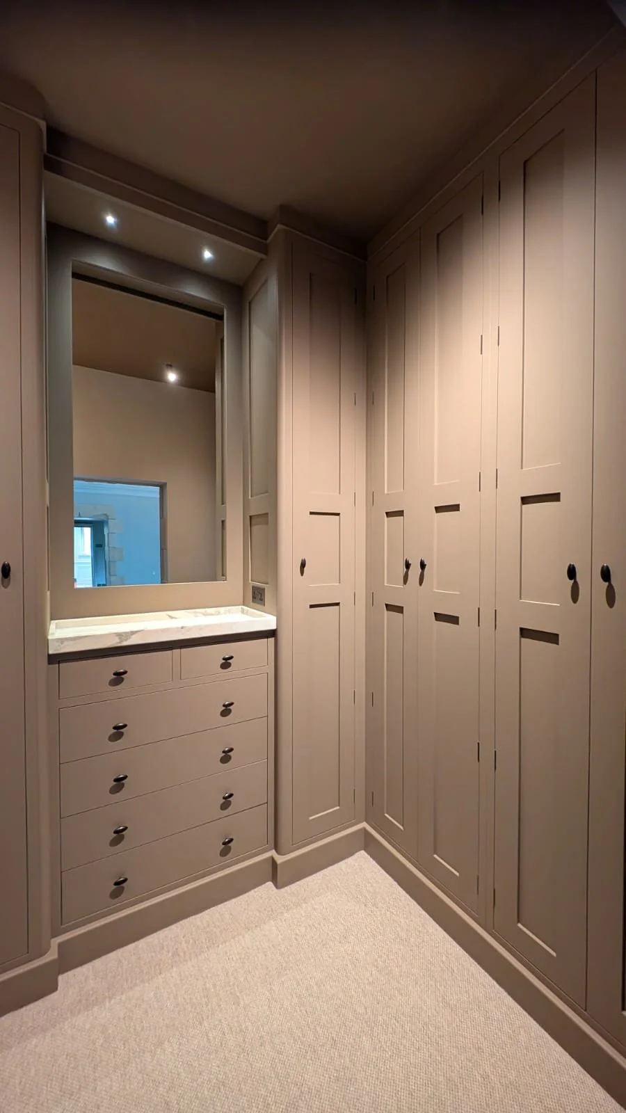 Teds Dressing Room (6).jpg