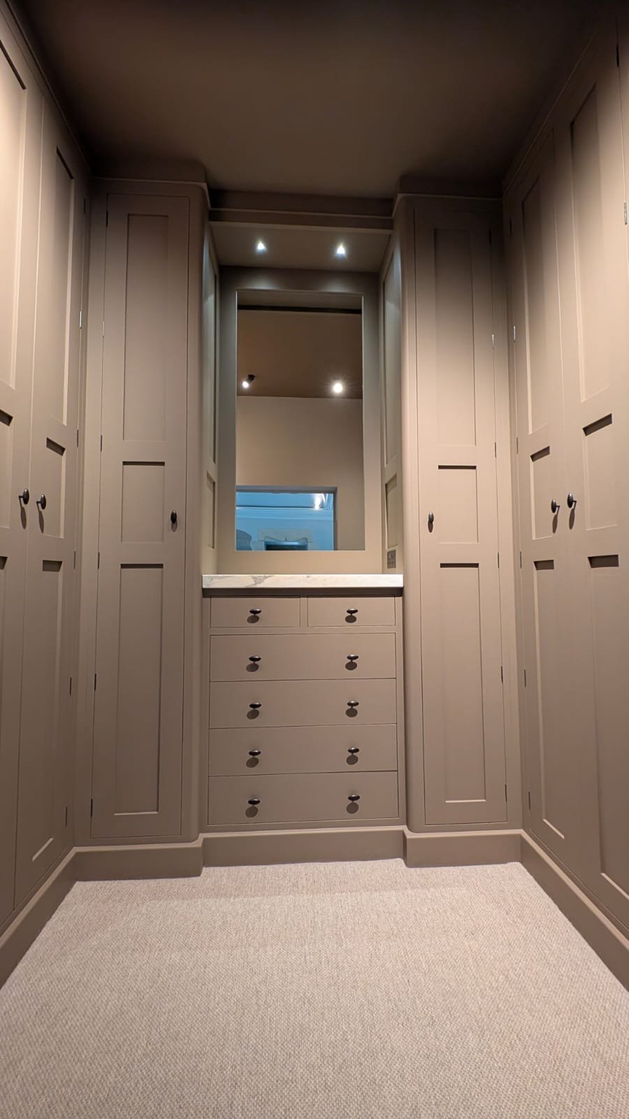 Teds Dressing Room (9).jpg