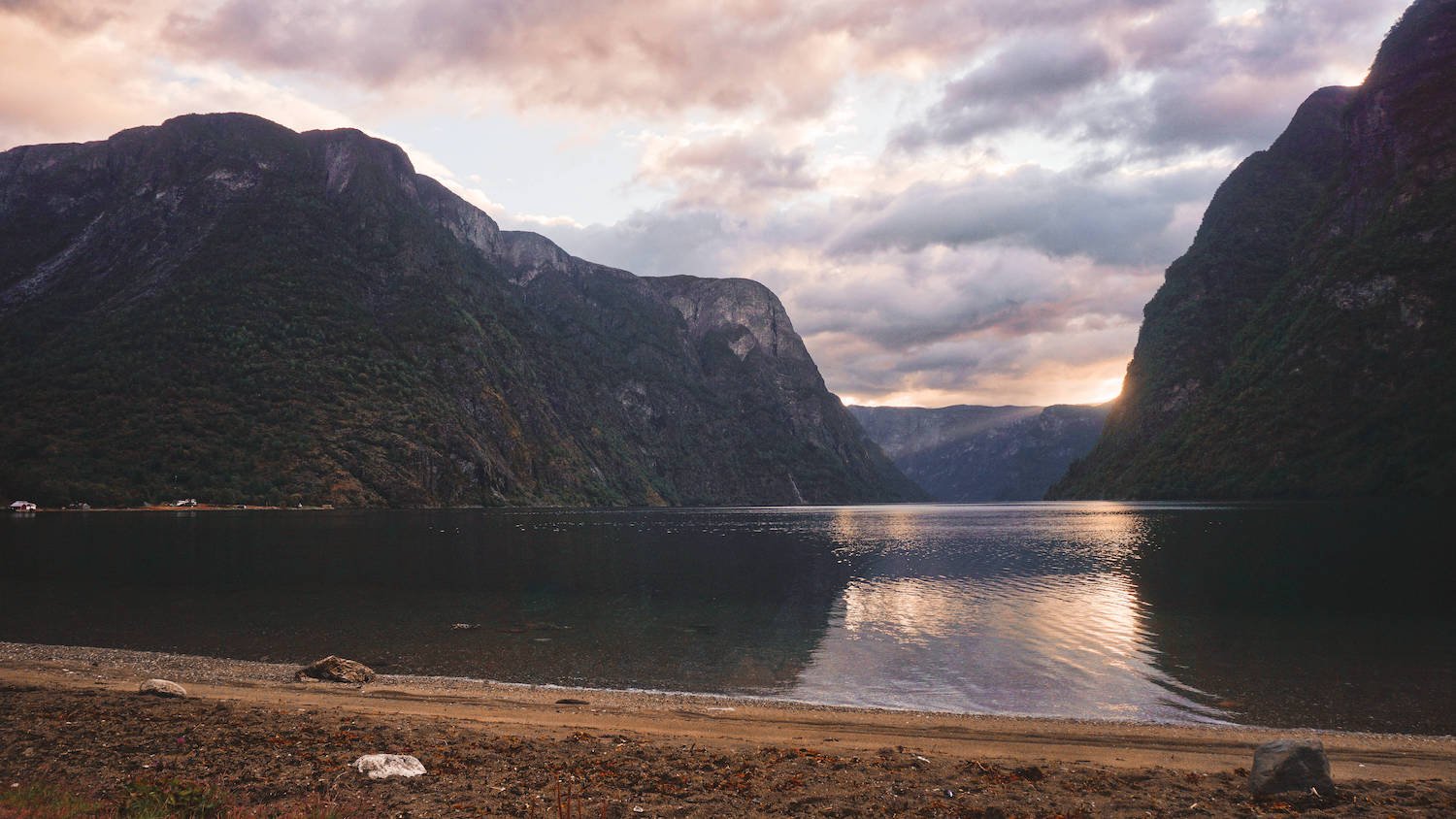 Naeroyfjord Salthelle Camping