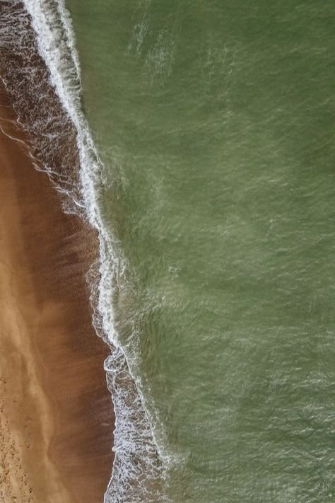 beach-waves.jpg