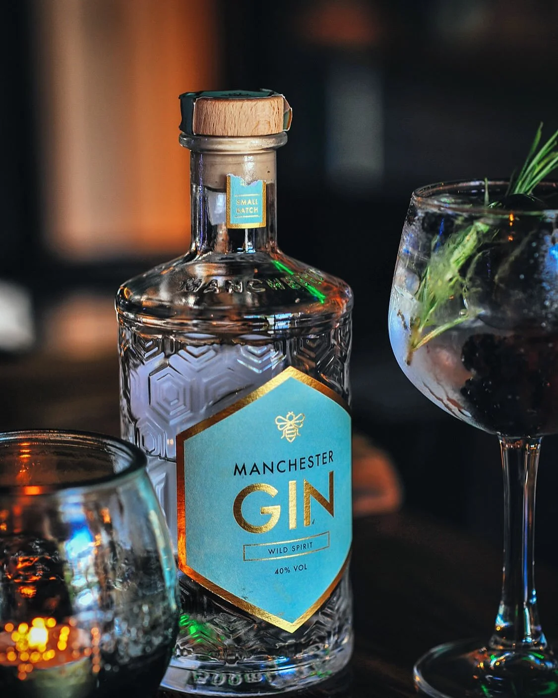 If autumn were a gin… it’d be Manchester Wild Spirit πΈ
One of Grace’s absolute favourites behind the bar, and the perfect pour for a chilly autumn day π
Inspired by woodland walks, a creamy, savoury gin with beautiful herbaceou