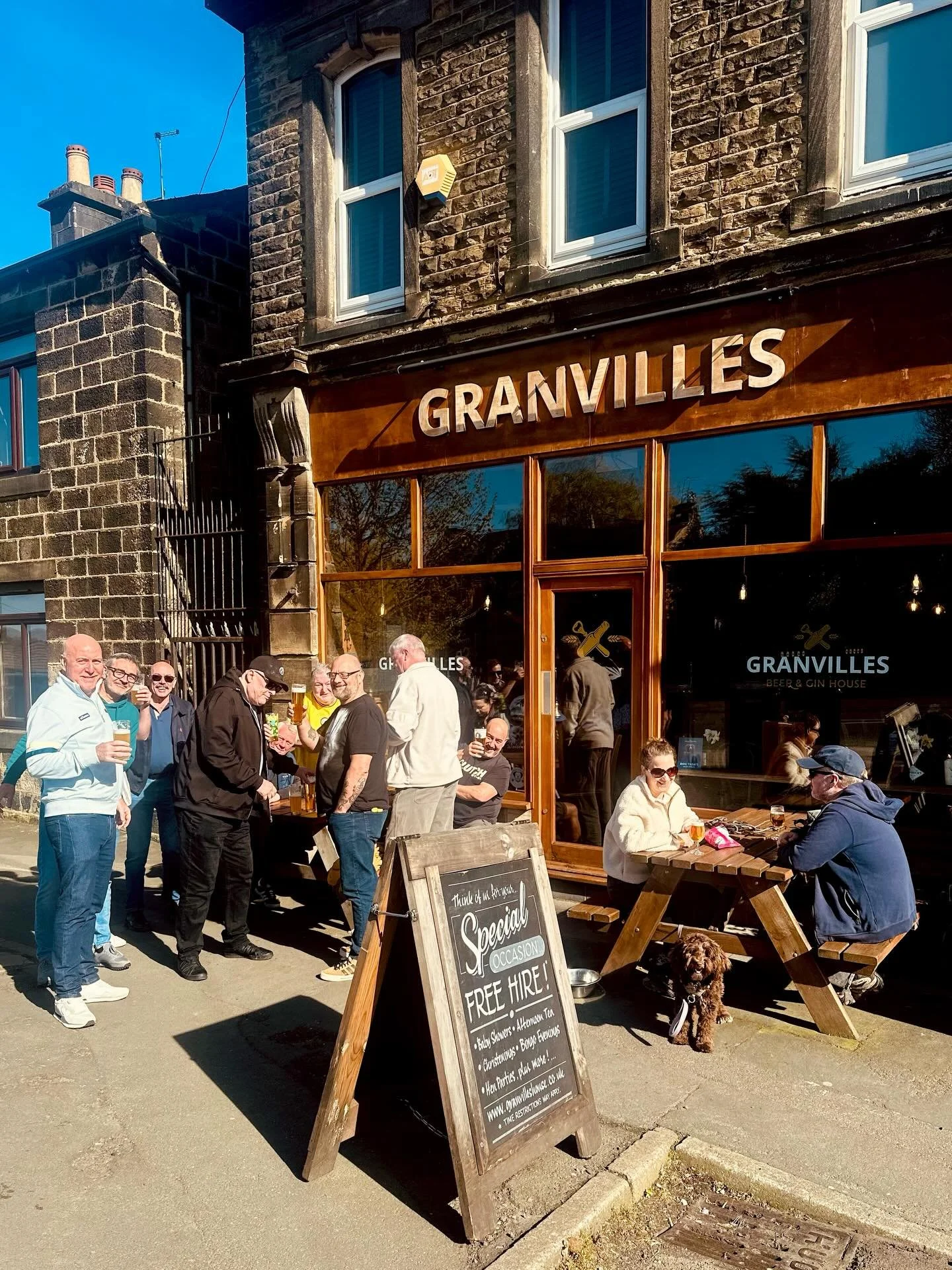 It&rsquo;s Bank Holiday Monday and the sun is shining ☀️

It would be rude not to &hellip; 🍻😎