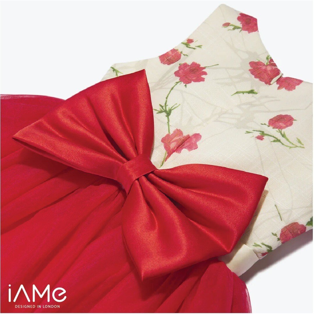 Always say yes to the dress, especially when it's iAMe🌹

#bebold #becreative #beiAMe