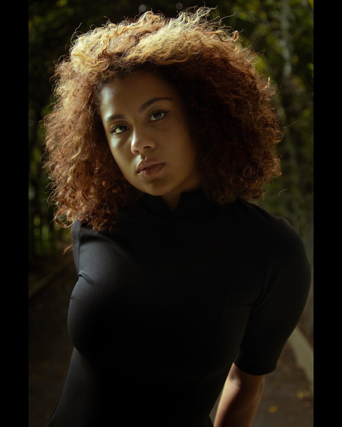 she has been through hell. so believe me when I say, fear her when she looks into the fire and smiles

#nycmodels
#newjersey
#portraits 
#streetphotography
#njmodels
#fashion
#photography
#pose
#shooting