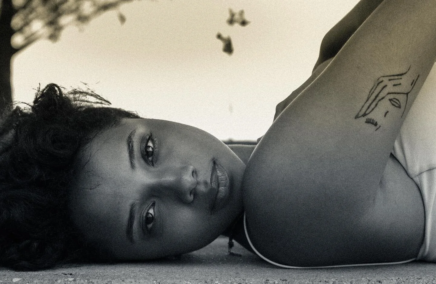 real beauty is to be true to oneself.

#nycmodels
#newjersey
#portraits 
#streetphotography
#njmodels
#nymmwomen
#fashion
#photography