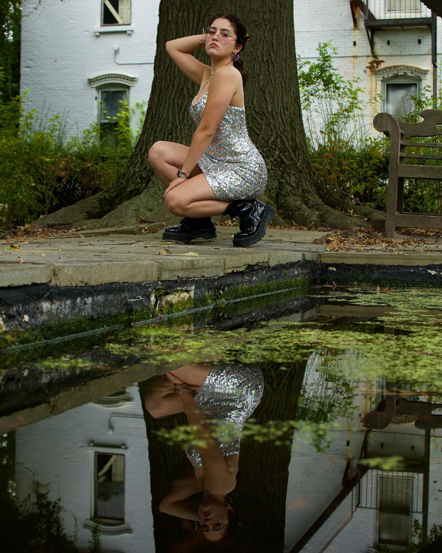 There&rsquo;s fire in her. If loved correctly she will warm your entire home. If abused she will burn it down. 

#nycmodels
#newjersey
#portraits 
#streetphotography
#njmodels
#nymmwomen
#fashion
#photography

#nycmodelsearch #nycmodelswanted #nycpho