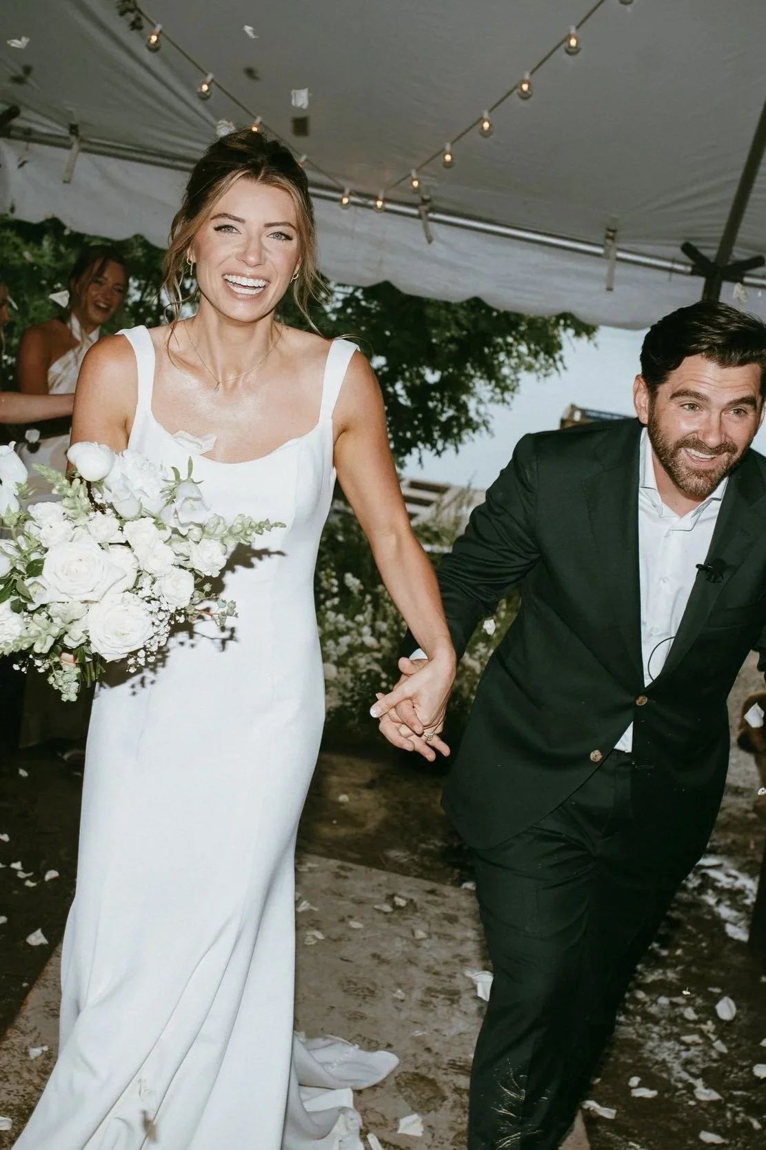 A Spring Wedding at Glidden Point Oyster Farm in Edgecomb, Maine