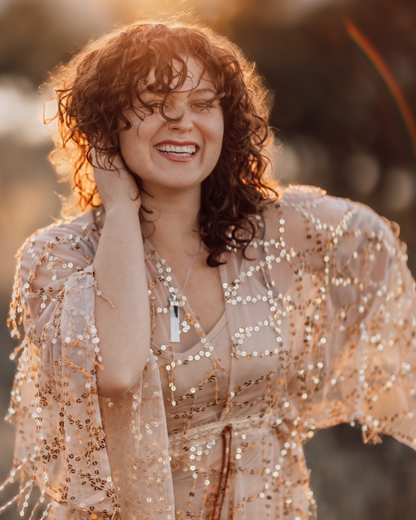 🌑🌒🌓🌔🌕🌖🌗🌘🌑
✨My turn! 🧙&zwj;♀️
Thank you to my new friend @in_thislight for joining me in a Full Moon Witchy Photo Swap! 

I love having photographer friends to spend blue hour with. The inspiration that kept pouring out of us during this ses