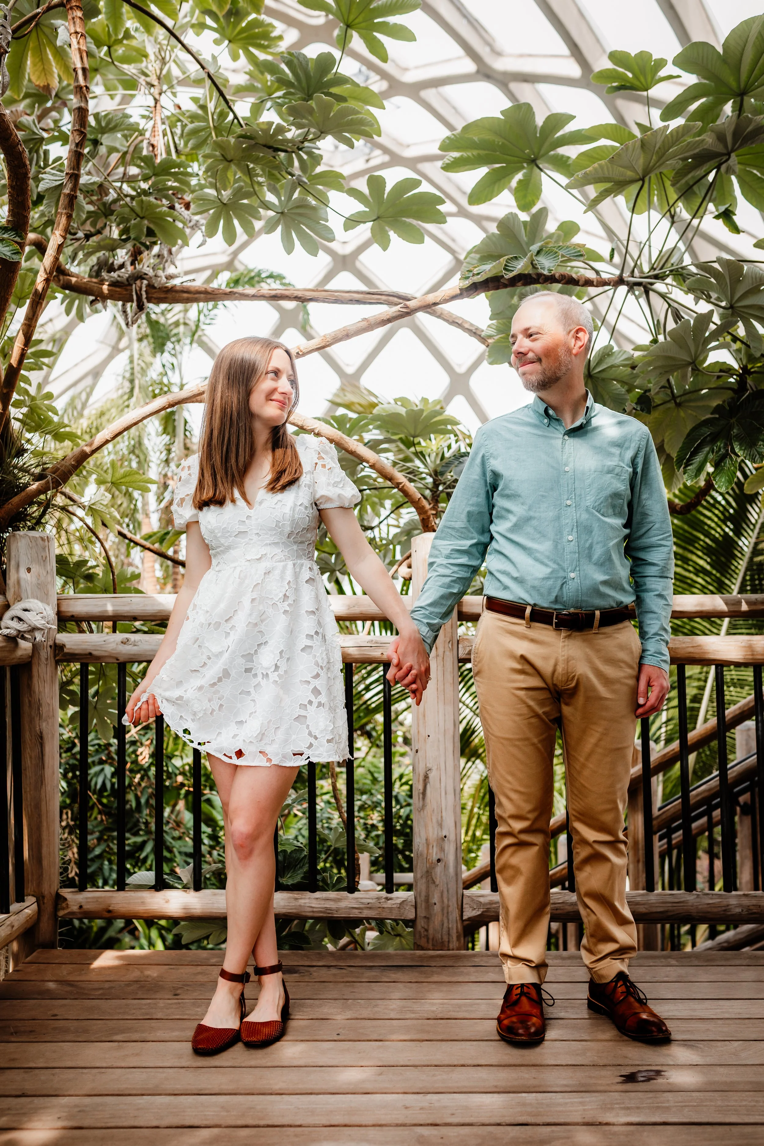 How to Feel Comfortable in Front of the Camera