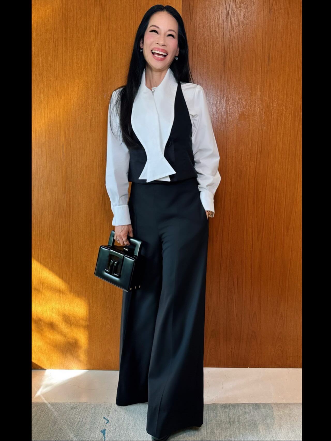 Rosemead LA Press Day ❤️

Styled by: @_leeharris_ 
Make up by: @sandynichamakeup 
Shirt, Vest &amp; Pants: @ninaricci 
Purse: @oziasparis 
Shoes: @schutz 
Tailored by: @matthewkilgore