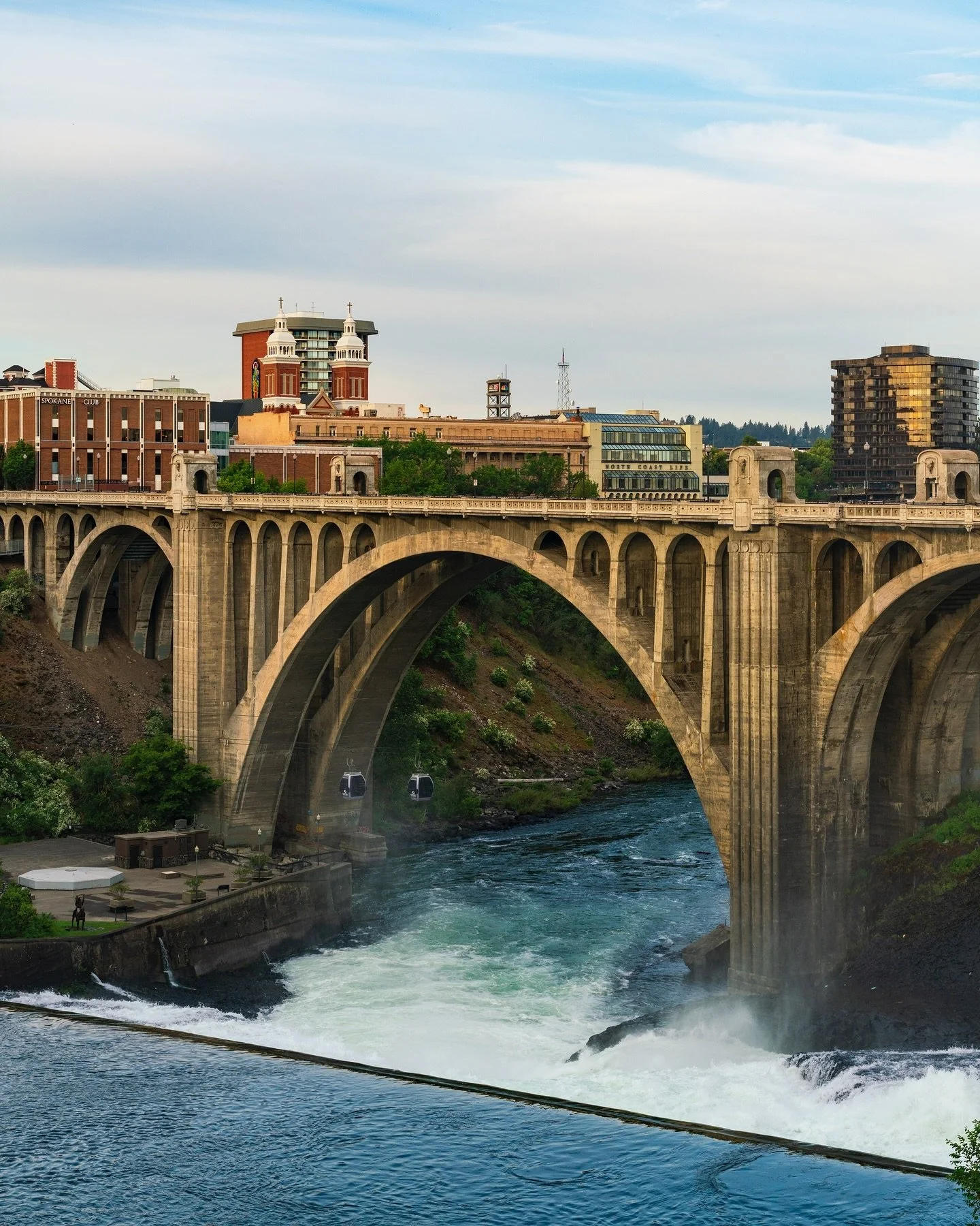 Saturday morning I woke up at 3:15am and couldn&rsquo;t go back to sleep, so I grabbed my camera and walked around Downtown Spokane for 3 hours. It felt great to shoot purely for fun, something I rarely have the time for anymore. Spokane is an absolu
