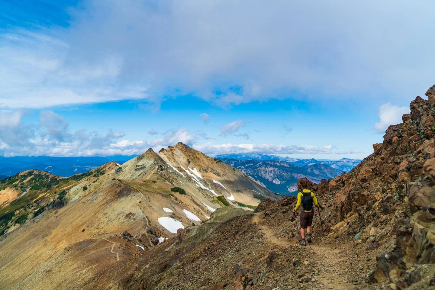 Knife&rsquo;s Edge, Goat Rocks Wilderness, North Cascades. See how far the trail goes along that ridge?!