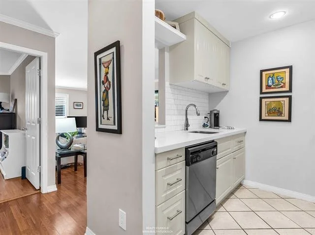 263127334-63 (2).jpeg