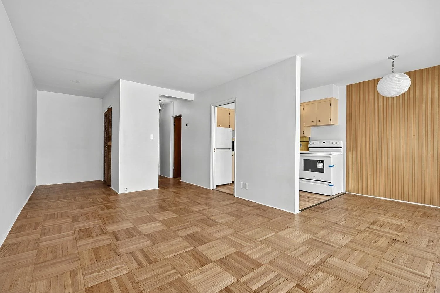009-014-Living Room-1500x1000 (1).jpg
