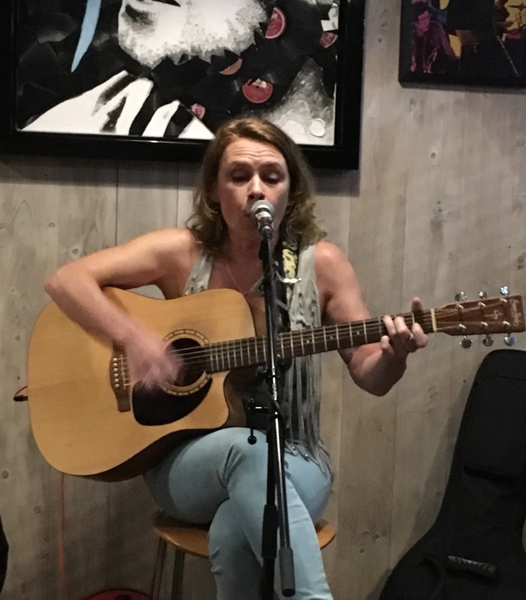 me at 81 renshaw.jpg