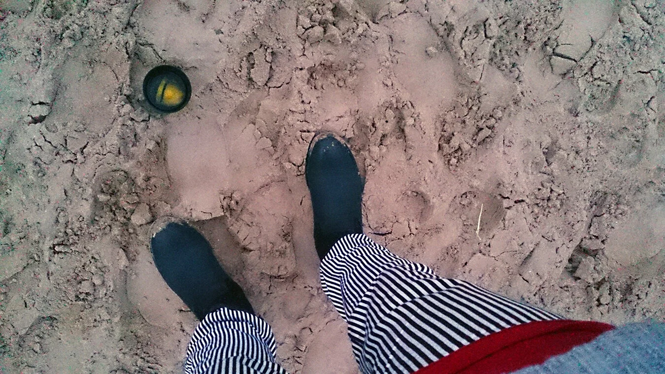 my feet down (9).jpg