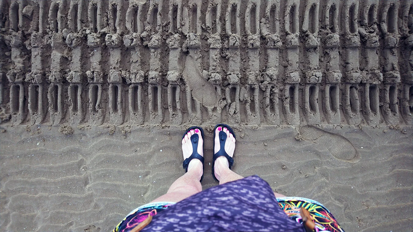 my feet down (10).jpg