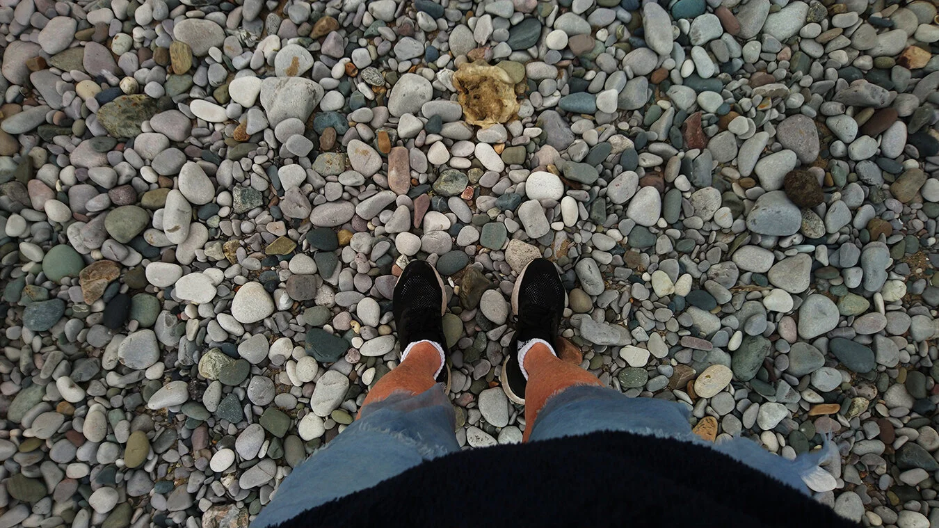 my feet down (15).jpg